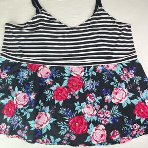 Torrid Babydoll Fabric Mix Poplin V-Neck Floral Cami Multi Women’s Plus Size 5X
